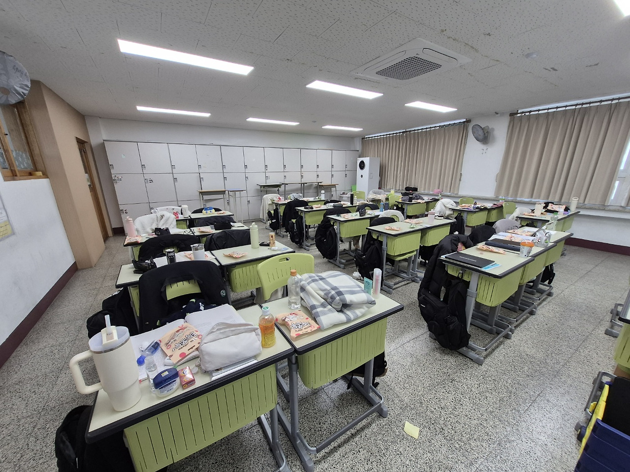 2. 내 언니들 같잖아.jpg