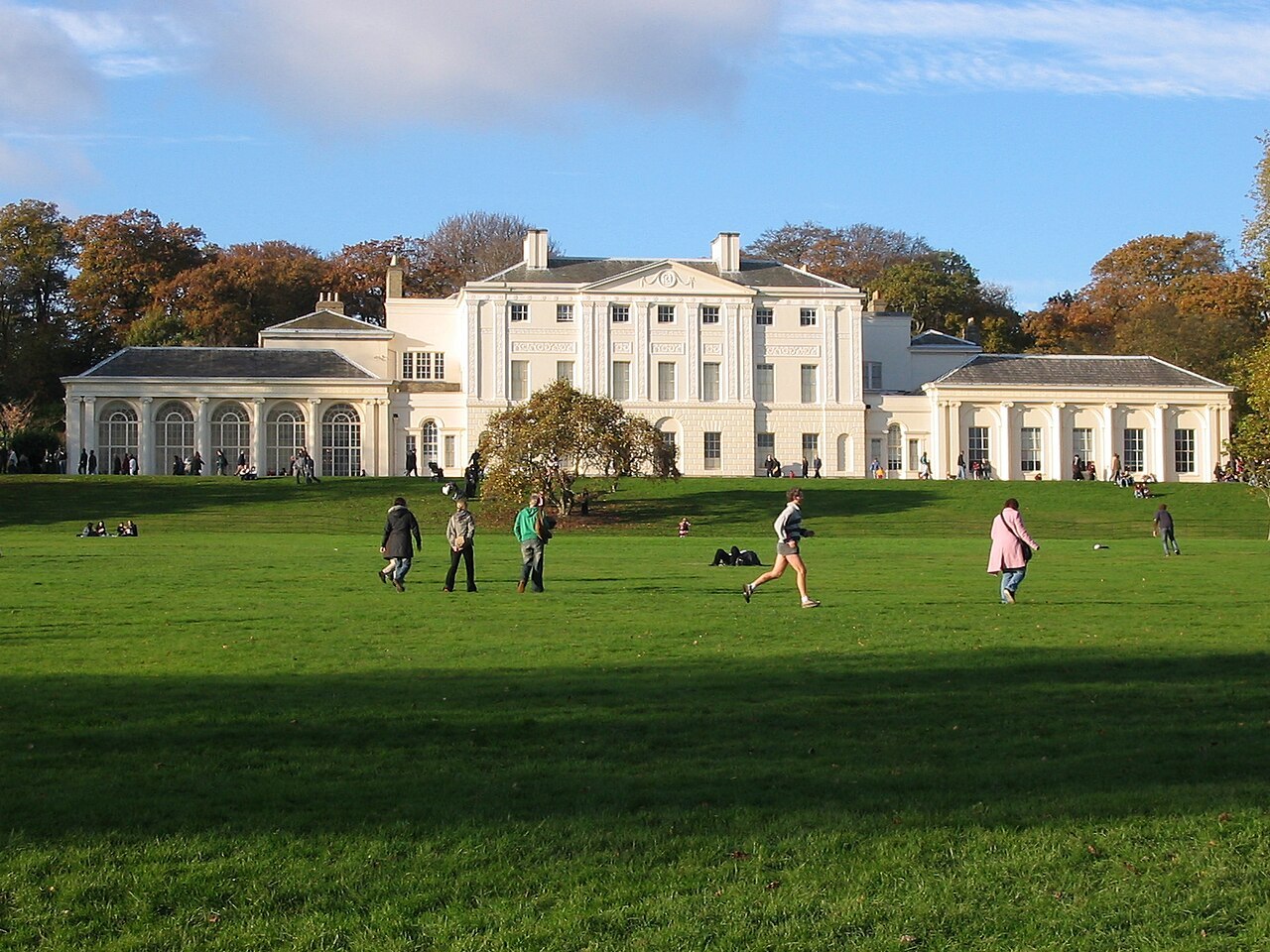 Kenwood_House.jpg