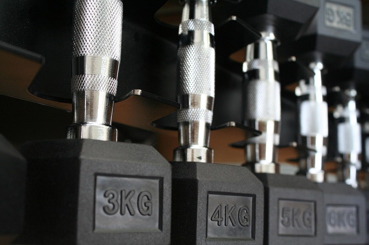 dumbbells-5940729_1280.jpg