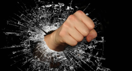 그 모든 것으로부터의 자유-5(분노는 스스로를 먼저 망가뜨림.counsellor.ie ).jpg