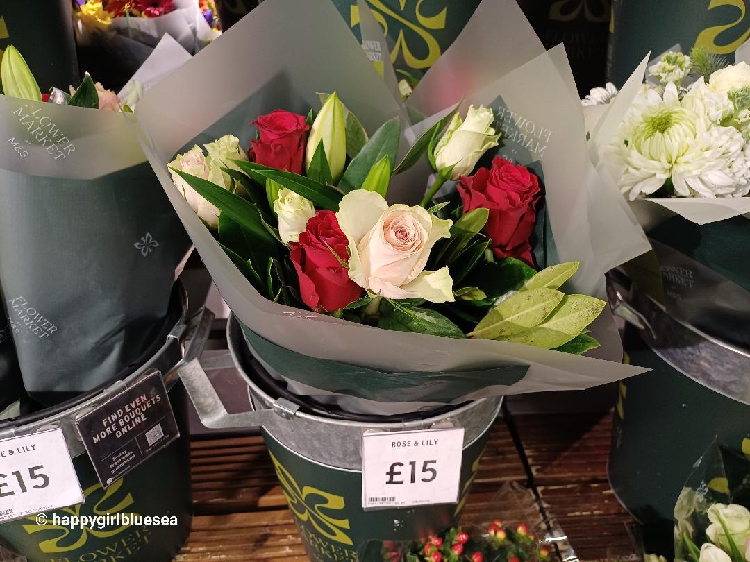 완벽주의와최선을다하는삶사이BetweenPerfectionismandDoingMyBest꽃다발앞에서한시간을 보낸이유3.jpg