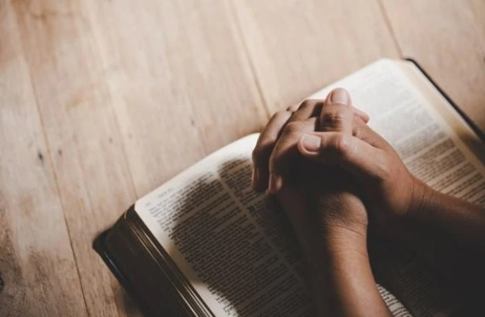 젊은 의사 선생님.jpg