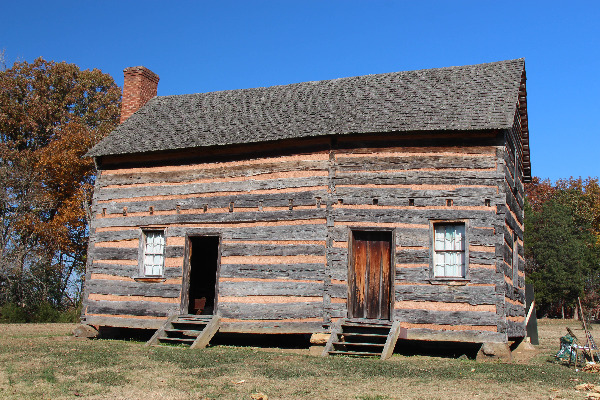 Birthplace Log Cabin_(Reconstruction).jpg