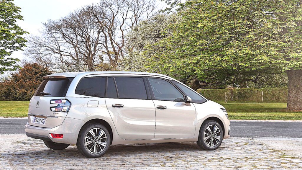 citroen-grand-c4-picasso-family-car-1-1024x576.jpg