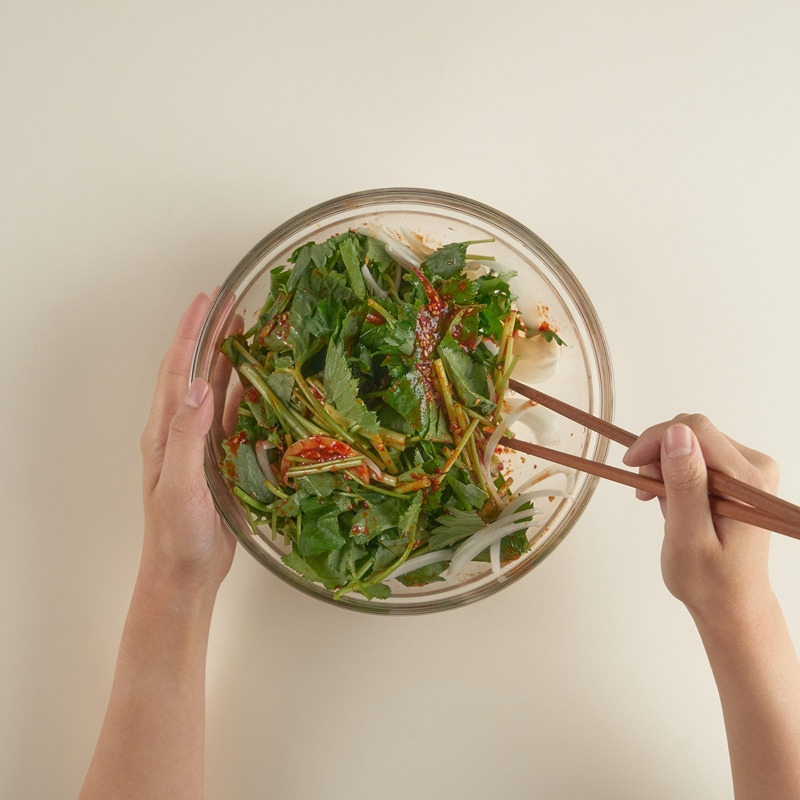 참나물 무침_과정컷.jpg