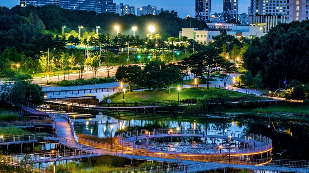 Sejong-Lake-Park-1024x576.jpg