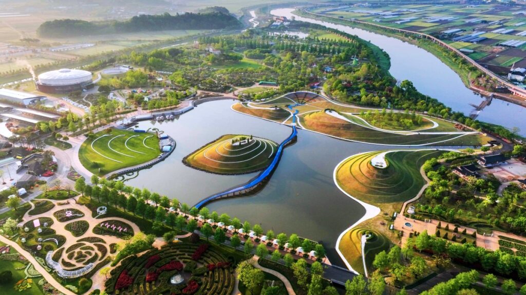 Suncheon-Bay-National-Garden-2-1024x576.jpg