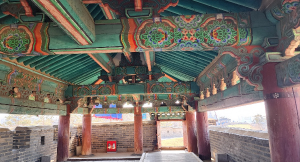 창룡문 내부2.jpg