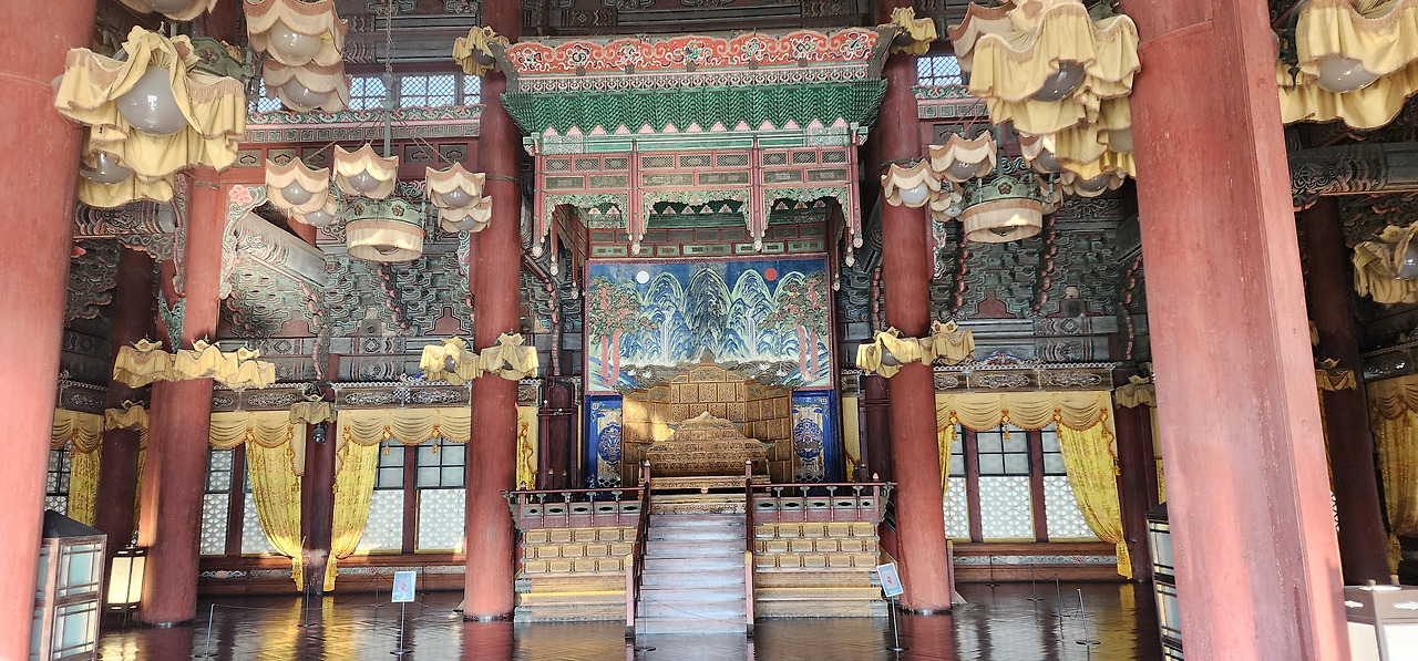 0창덕궁 인정전2.jpg