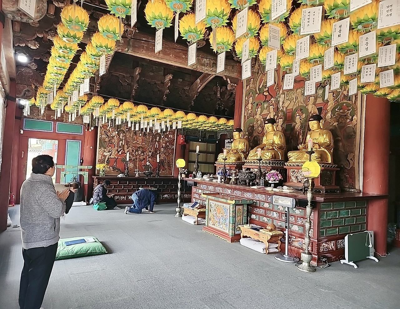 대웅전 소오생.jpg