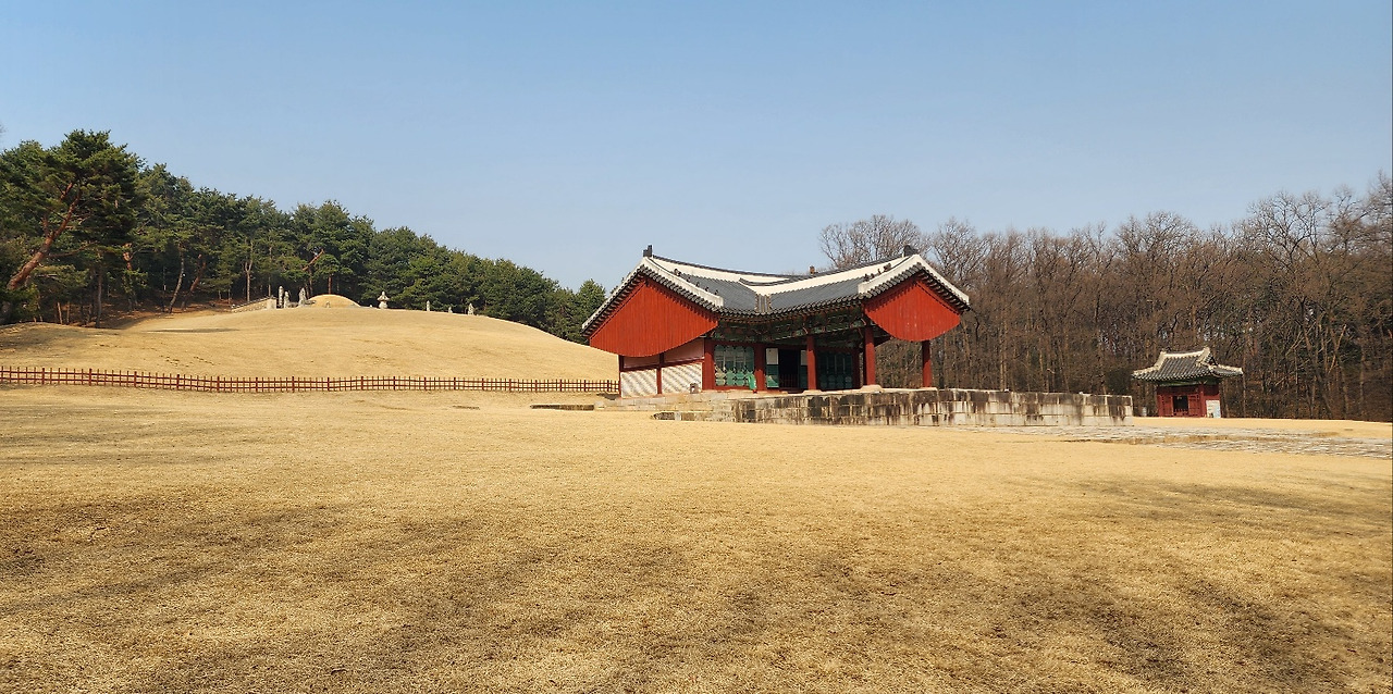 건릉전경7.jpg