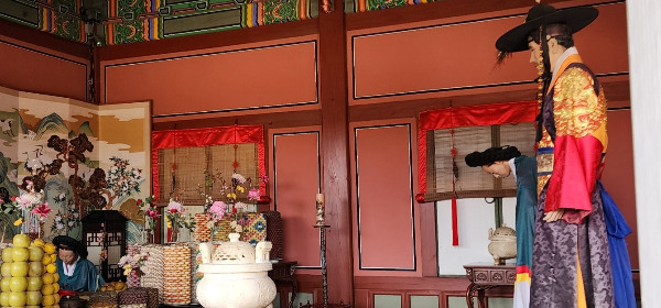 0봉수당 정조.jpg