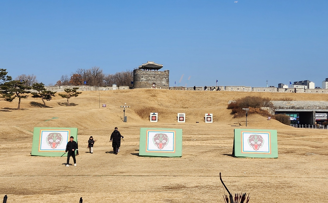 활쏘기 체험장.jpg