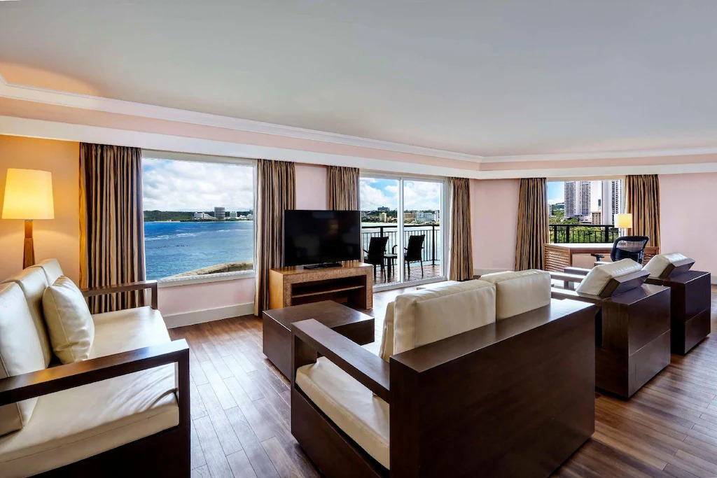 힐튼-괌-리조트-앤-스파-4.jpg