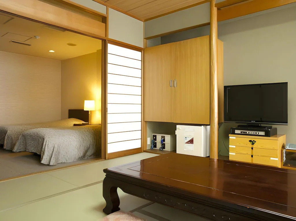 야마토야-혼텐-료칸-오사카-호텔-8.jpg