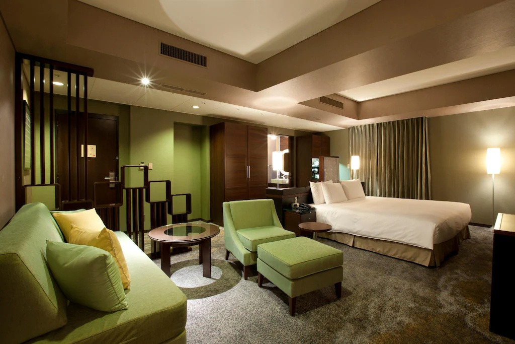 더-로얄-파크-호텔-아이코닉-도쿄-시오도메-6.jpg