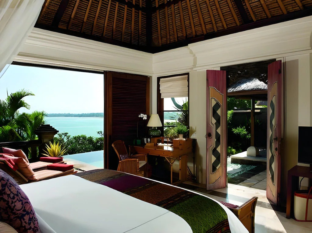 포-시즌스-리조트-발리-앳-짐바란-베이-5.jpg