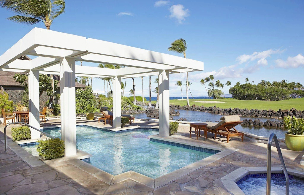 마우나-라니-오베르주-리조트-컬렉션-1.jpg