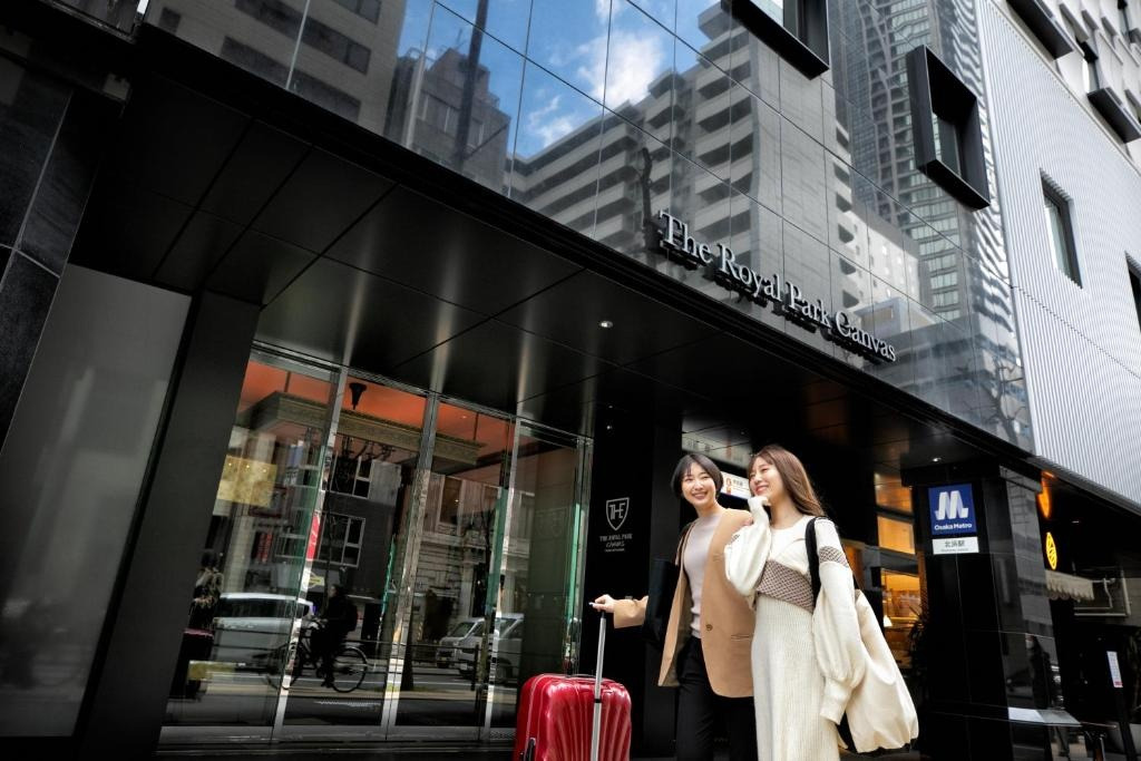 더-로얄-파크-캔버스-오사카-기타하마-6.jpg