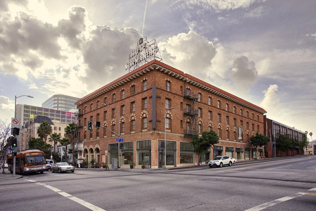 호텔-노르망디-로스앤젤레스-4.jpg