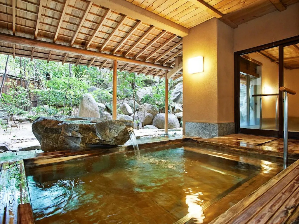 도고-온센-야마토야-혼텐-3.jpg