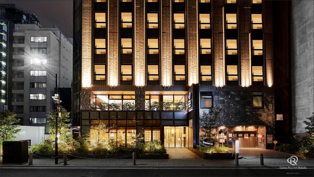 다이와-로이넷-호텔-신바시-1.jpg