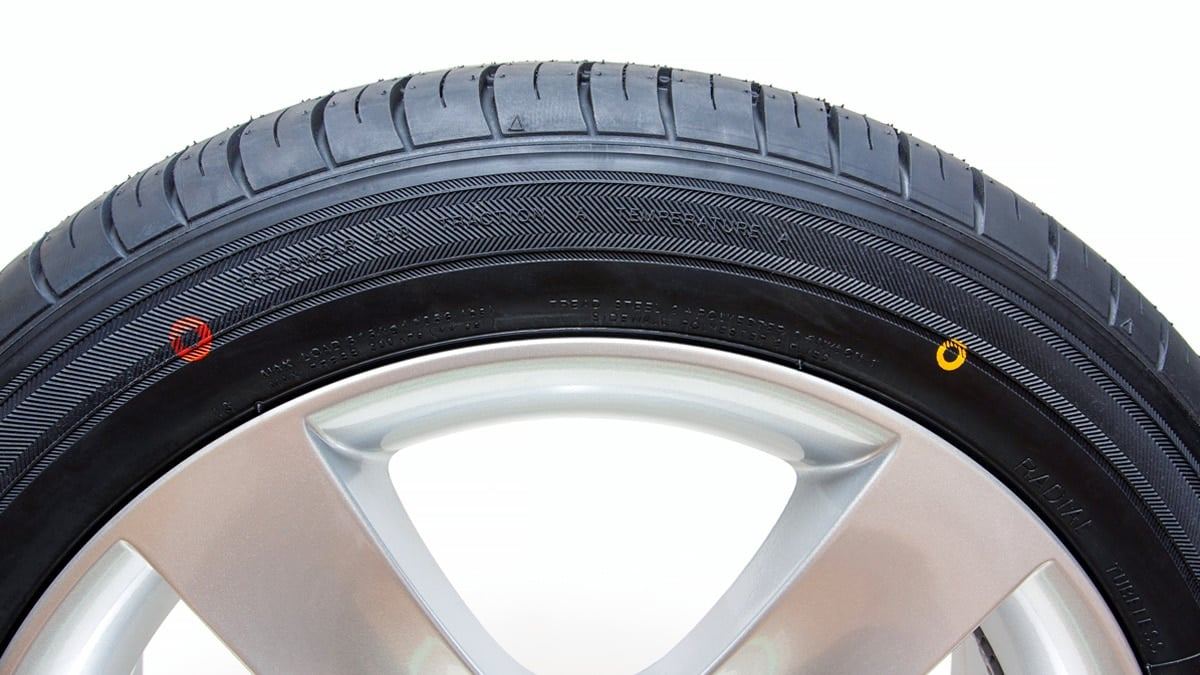 new-tire-sidewall-red-yellow-dots-meaning-3.jpg