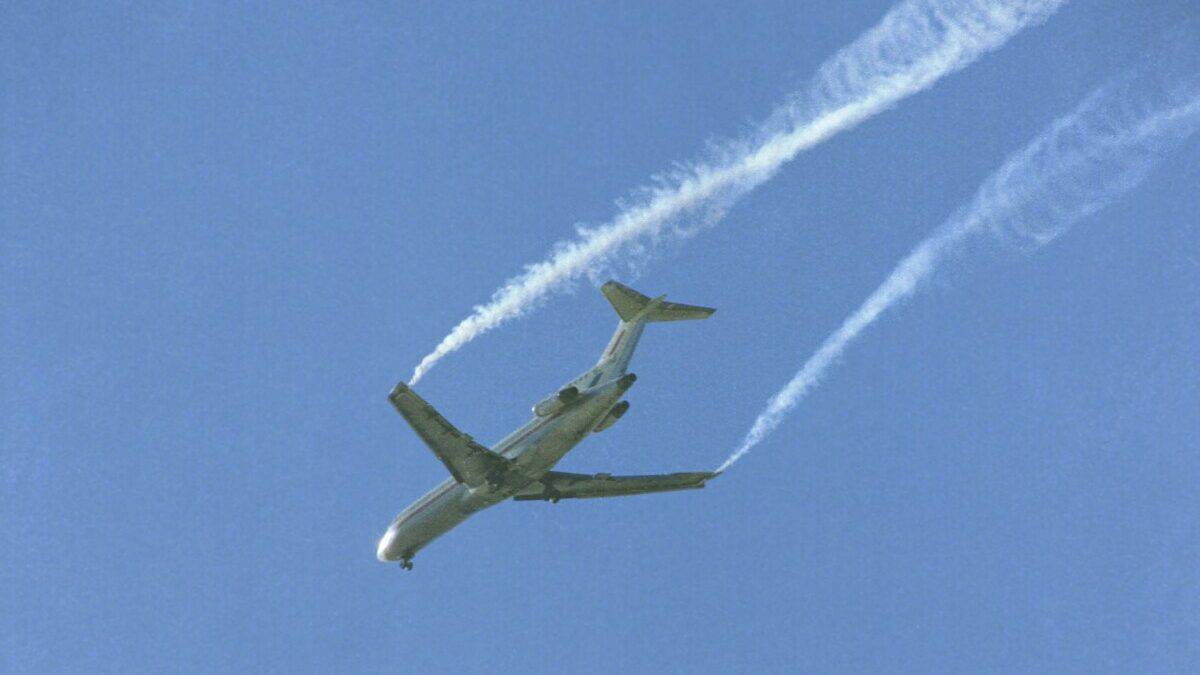 Airplane-Vortices-edited.jpg