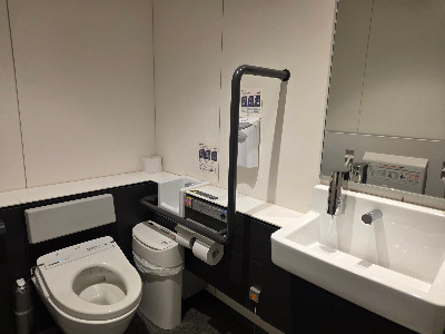 장애인화장실 2.jpg