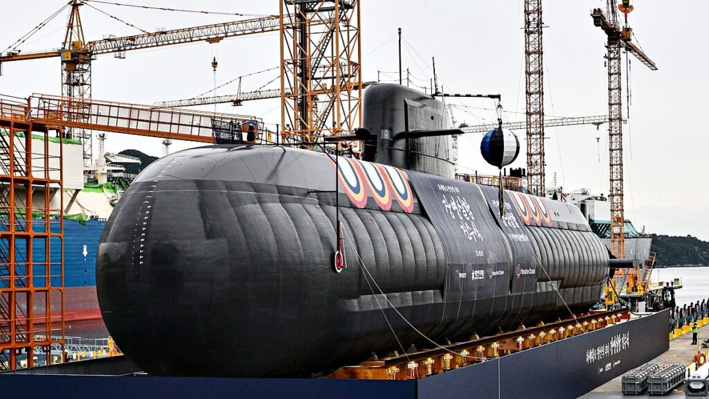 Launch-Ceremony-for-Koreas-Next-Submarine-Jang-Yeong-sil002-1024x576-2.jpg