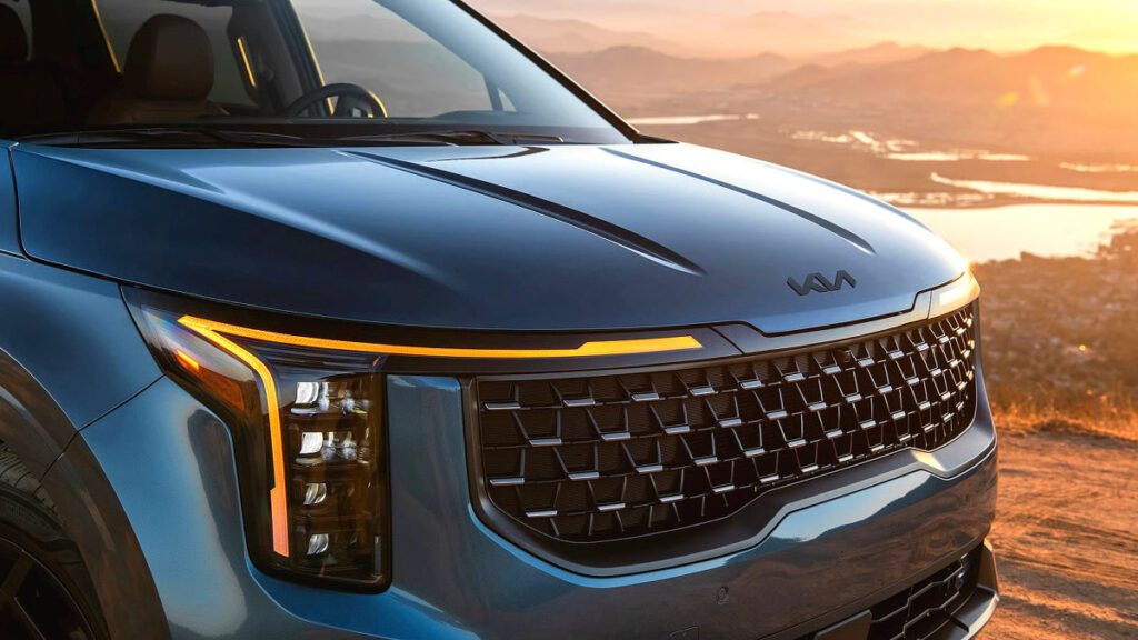 kia-carnival-us-sales-surge-44-percent-family-car-market-1024x576.jpg