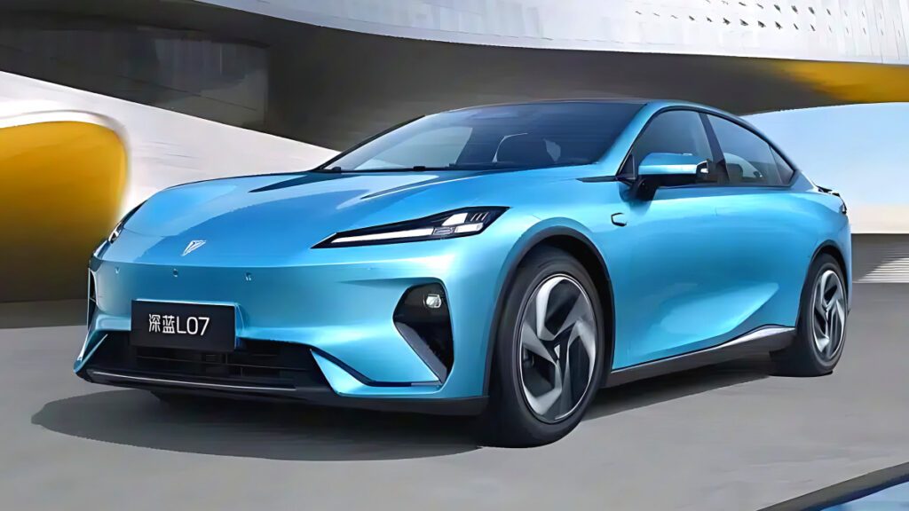 deepal-l07-china-sedan-erev-1500km-range-2-1024x576.jpg