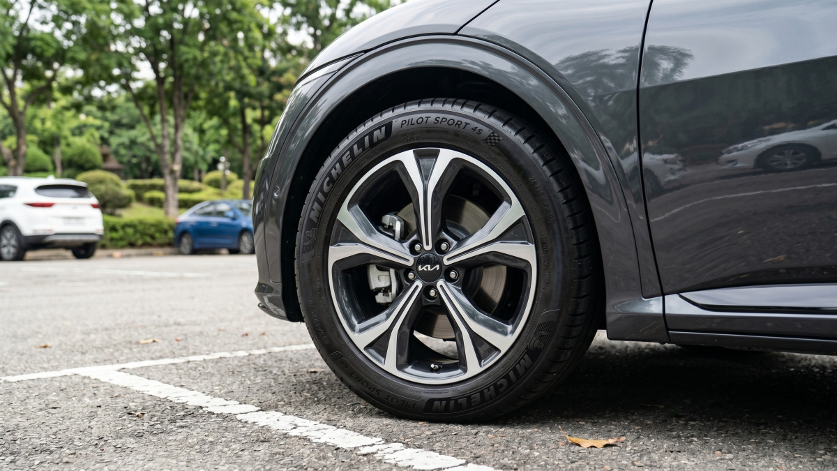 new-car-break-in-period-guide (5).jpg