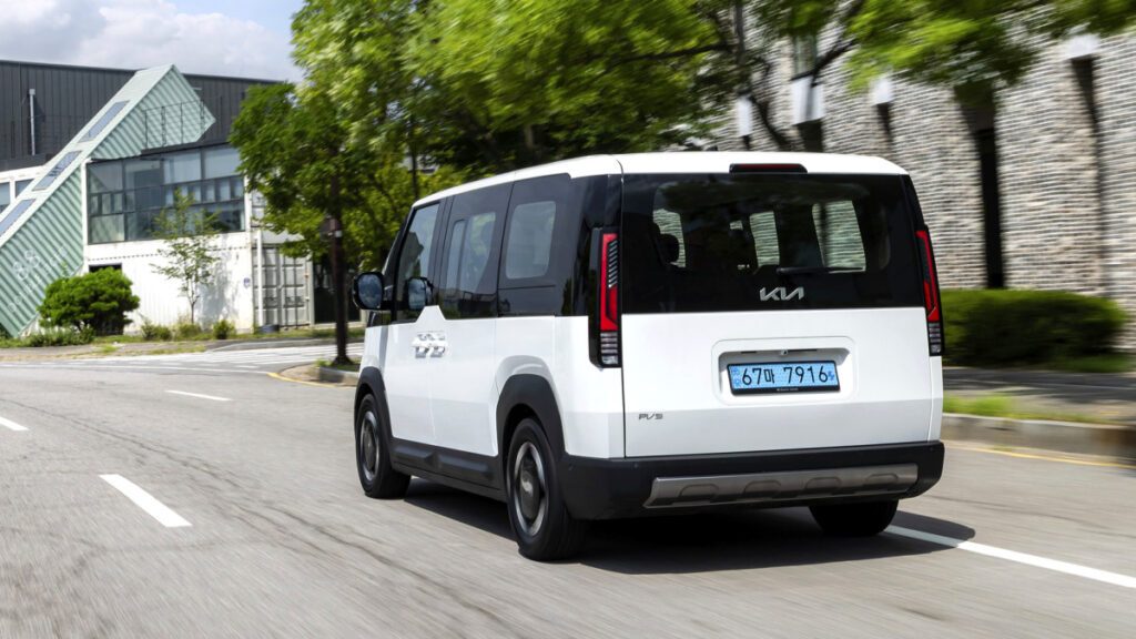 kia-pv5-surpasses-carnival-electric-vehicle-sales-record-4-1024x576.jpg