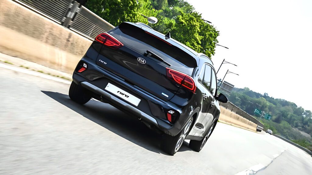 kia-niro-hybrid-used-car-market-dominance-fuel-efficiency-4-1024x576.jpg