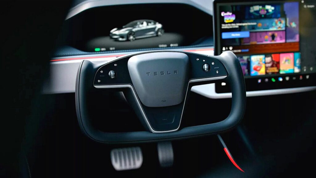 china-bans-yoke-steering-wheel-tesla-emergency-3-1024x576.jpg