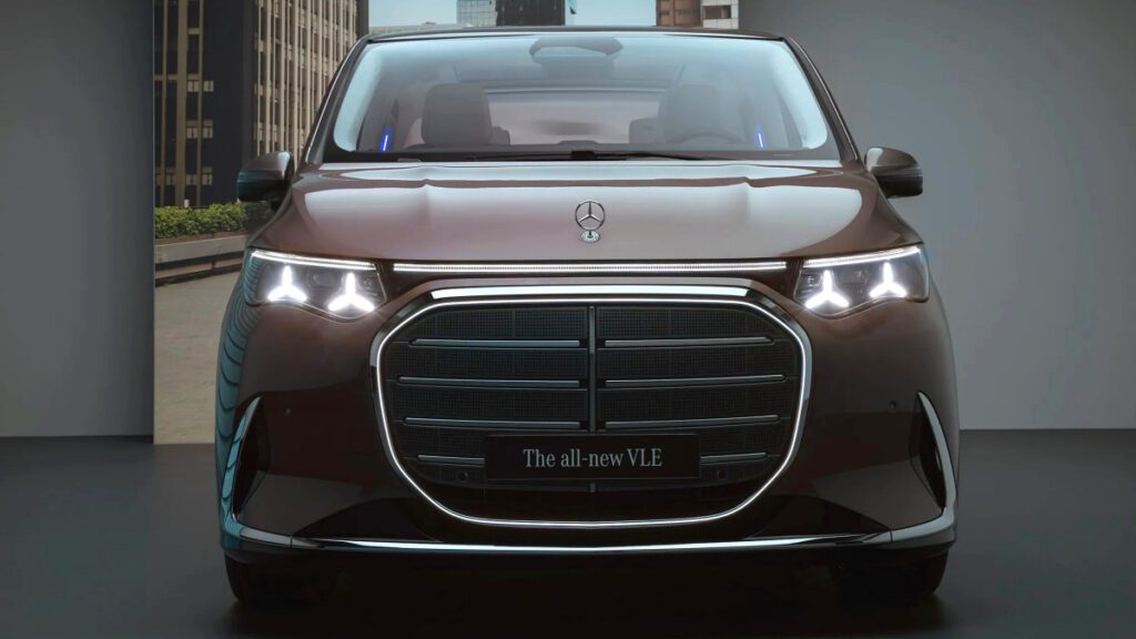mercedes-benz-vle-electric-van-700km-31inch-screen-2-1024x576.jpg