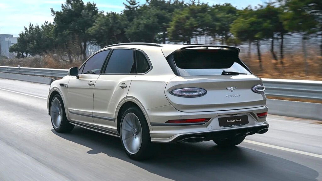 bentley-bentayga-speed-korea-launch-drift-v8-4-1024x576.jpg