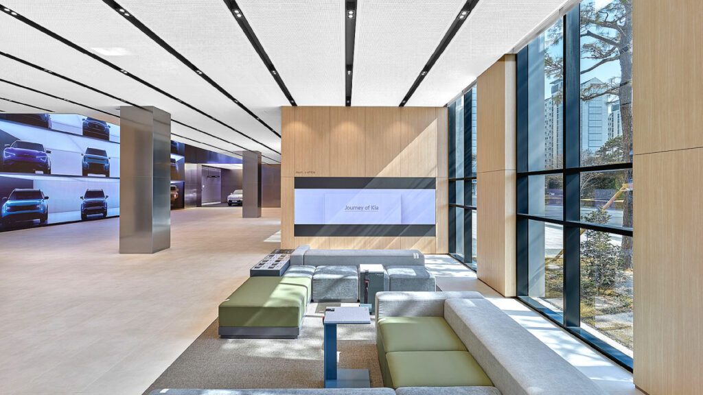 kia-autoland-gwangju-brand-hall-opening-5-1024x576.jpg