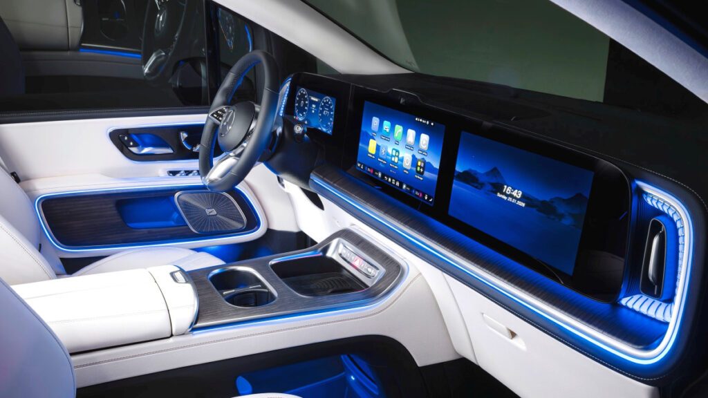 mercedes-benz-vle-electric-van-700km-31inch-screen-3-1024x576.jpg