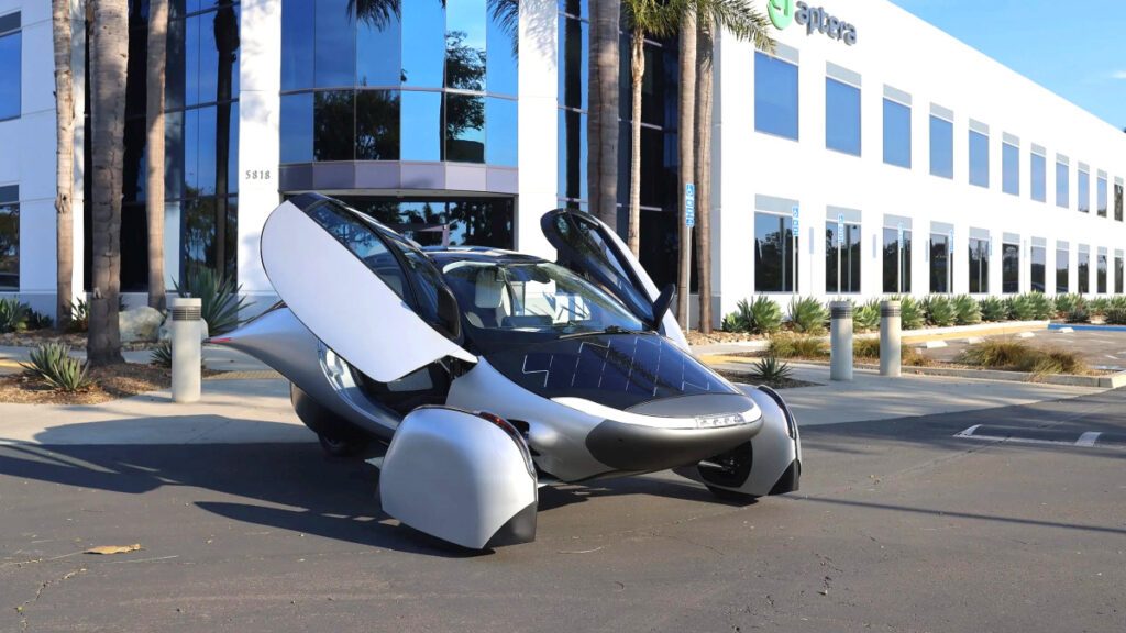 aptera-solar-electric-vehicle-first-delivery-5-1024x576.jpg