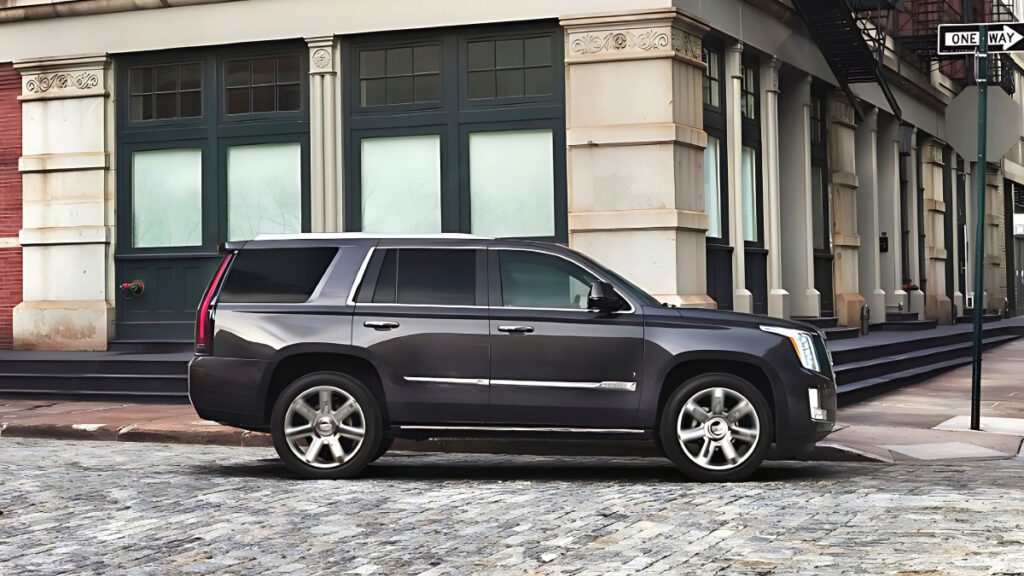 cadillac-escalade-4th-gen-used-car-price-drop-30-million-won-1-1024x576.jpg