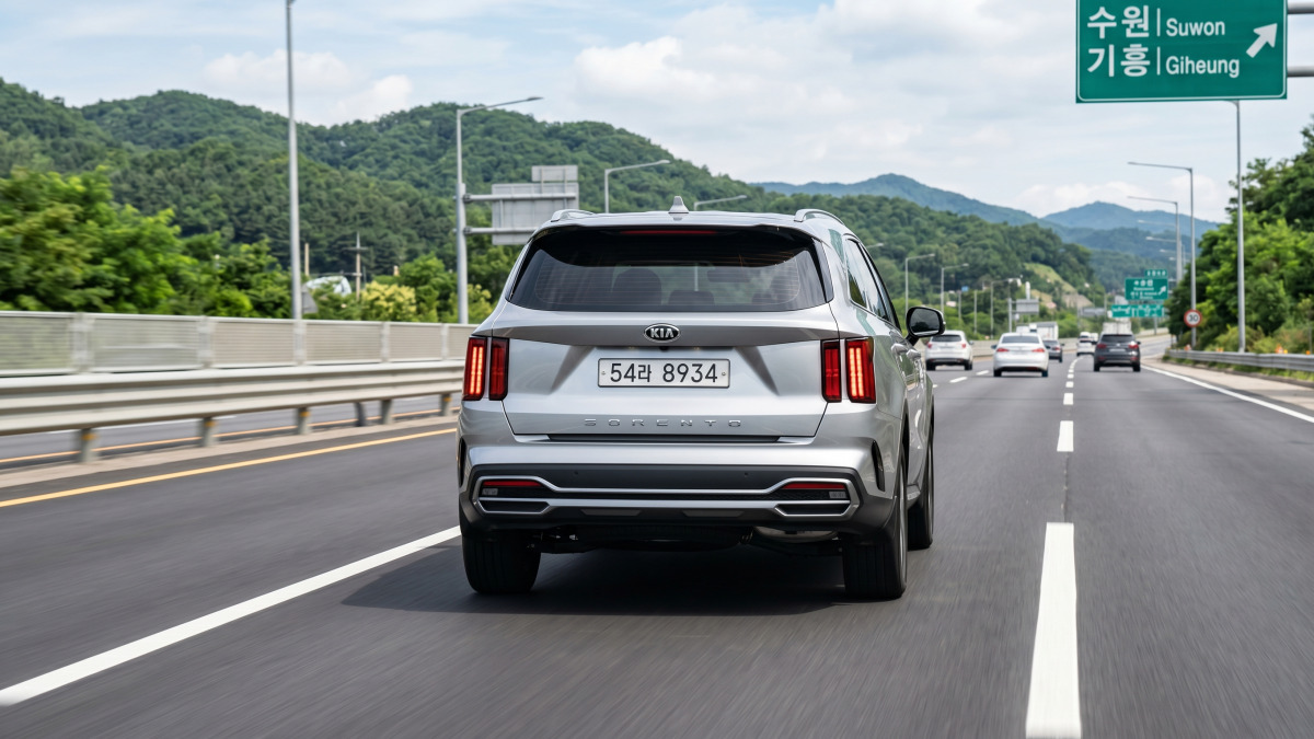 car-tire-pressure-guide-summer-winter (5).jpg