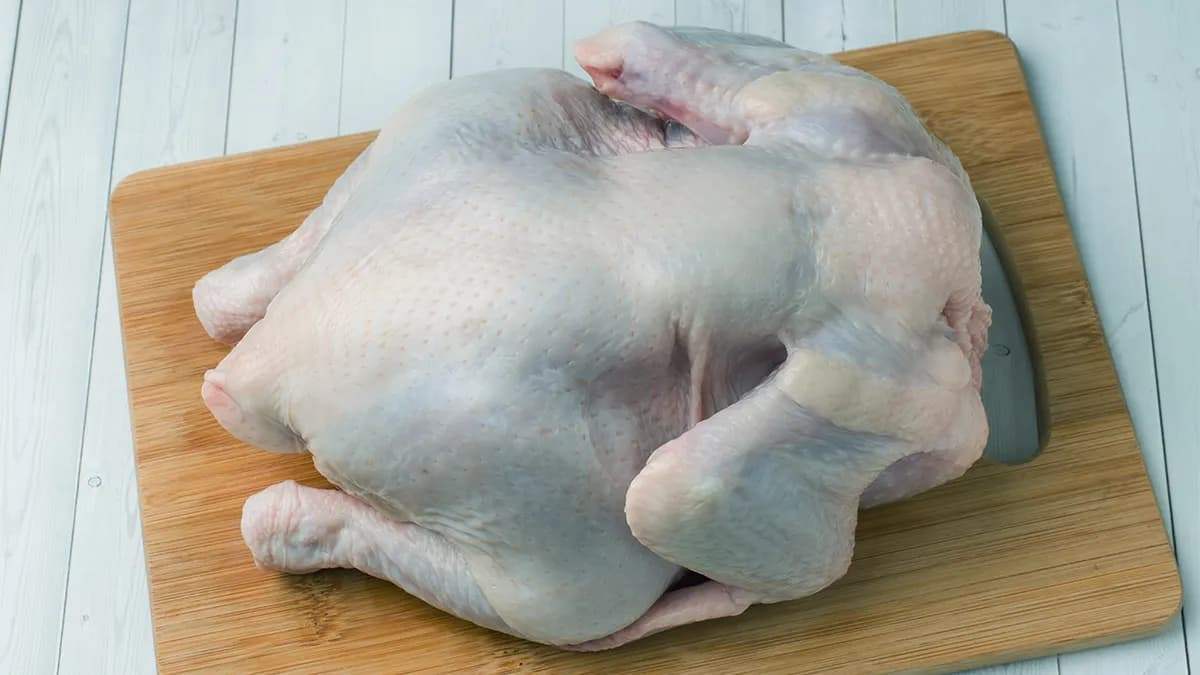 the-reason-why-you-shouldn't-wash-raw-chicken-1.jpg