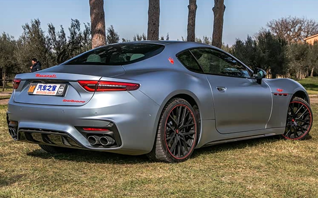 마세라티-그란투리스모-최대-1.jpg