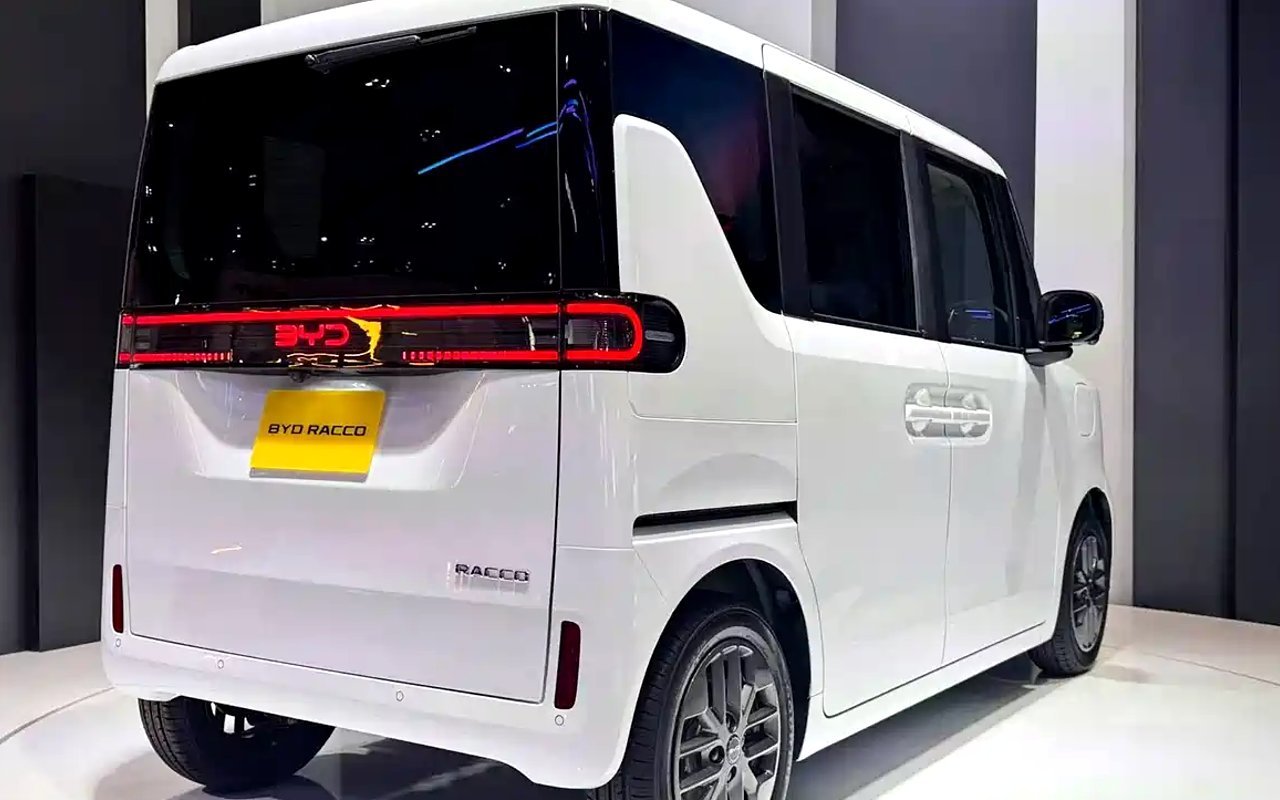 BYD-라코-슬라이딩-도어로-일본-1.jpg