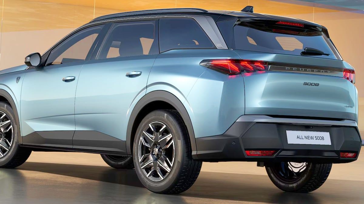 Peugeot-All-New-5008-Hybrid-Pre-Orders-Now-Available5.jpg