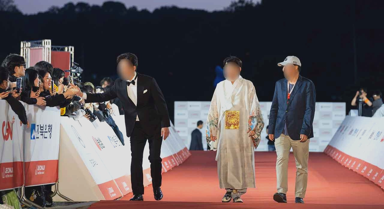 2시에열리자마자끝난_1.jpg