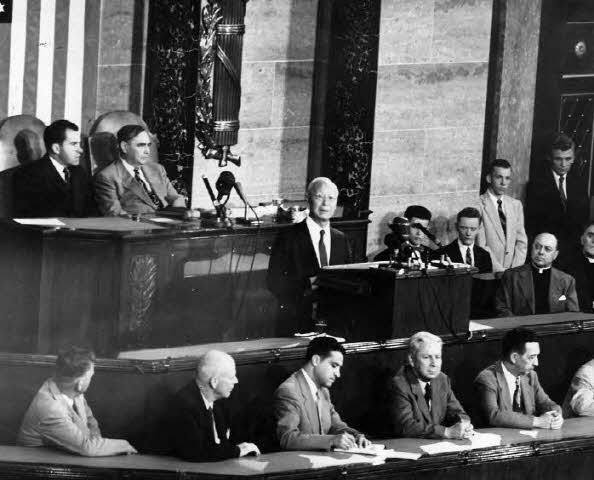 1953.10.01 1954.07.28 한미상호방위조약 최종 협상 장면이고 11월 18일에 발효한다., 퍼블릭도메인.jpg