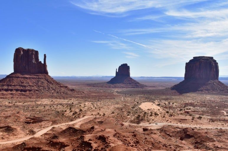Monument－Valley－1－1140x760.jpg